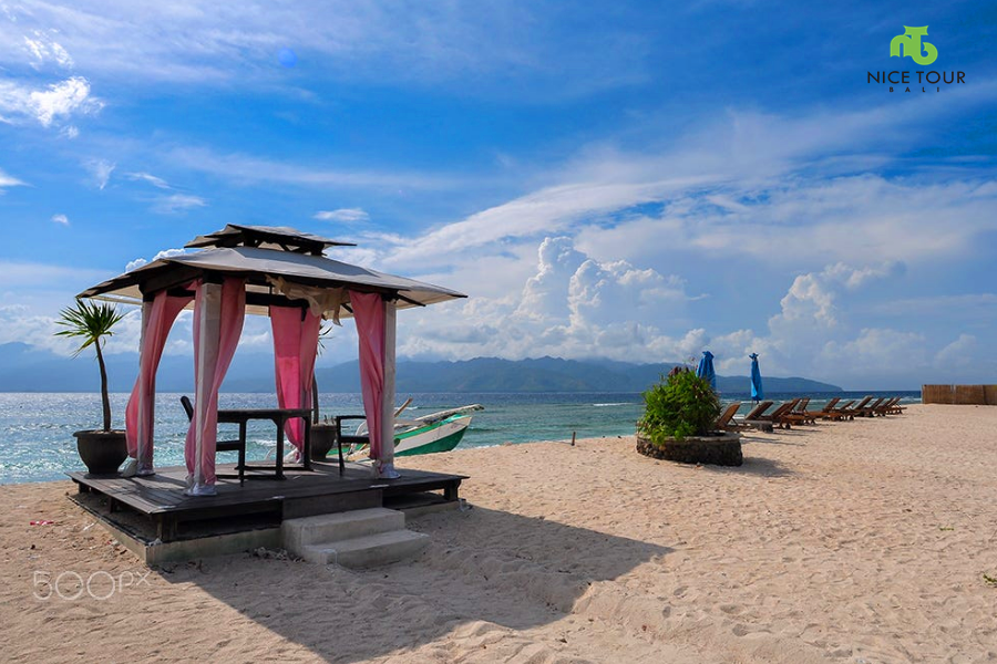 Lombok Package Tour 4 days 3 nights
